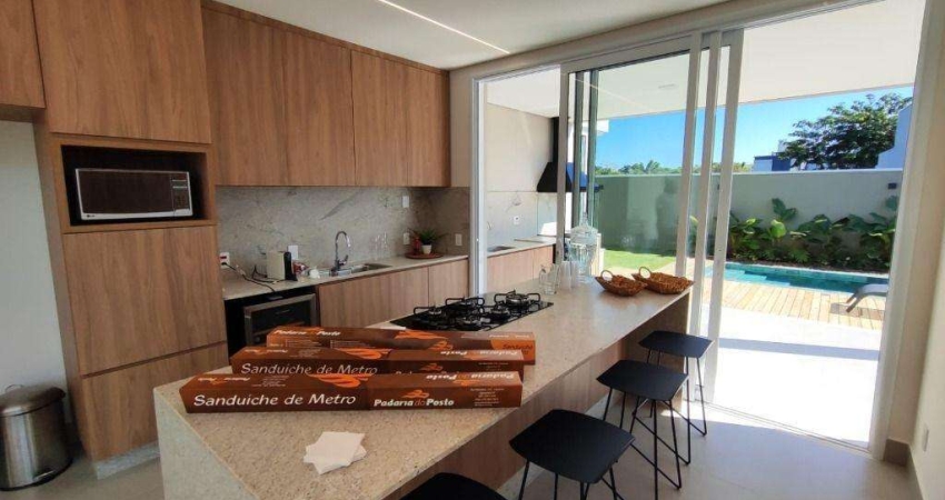 Casa à venda em Jaguariúna, Residencial Campo Camanducaia, com 3 suítes, com 260 m²