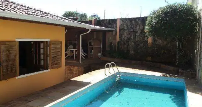 Casa à venda em Jaguariúna, Jardim Sônia, com 3 quartos, com 326 m²