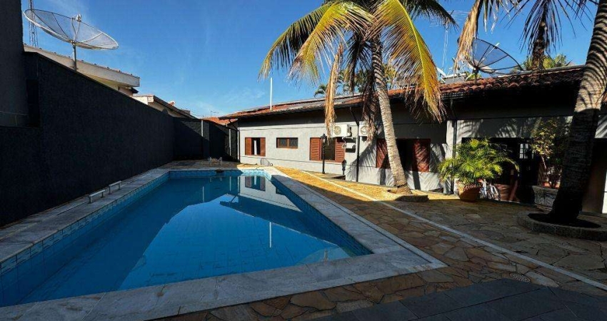 Casa para alugar em Jaguariúna, Santa Cruz, com 4 quartos, com 390.98 m²