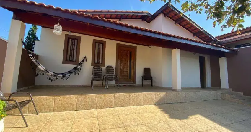 Casa à venda em Jaguariúna, Jardim São Francisco, com 3 quartos, com 91.72 m²