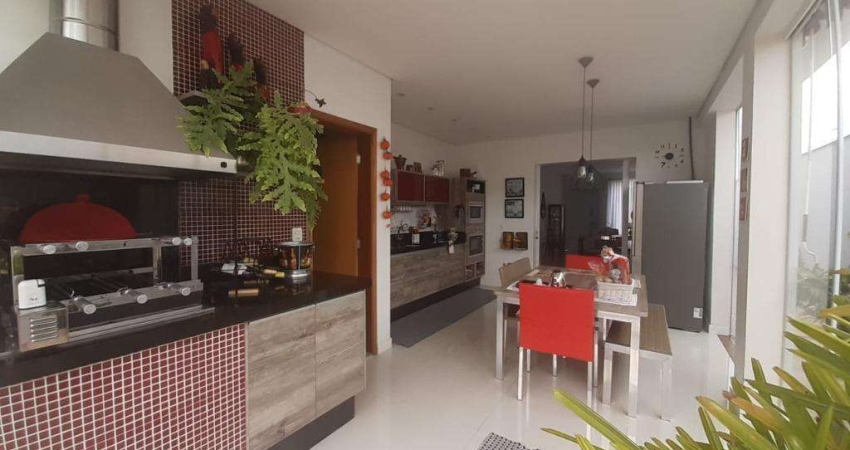 Casa à venda em Jaguariúna, Vila Jorge Zambon, com 2 suítes, com 160 m², Condomínio Panini