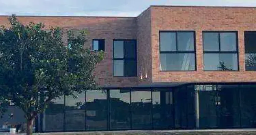 Casa à venda em Jaguariúna, Residencial Campo Camanducaia, com 4 suítes, com 350 m²