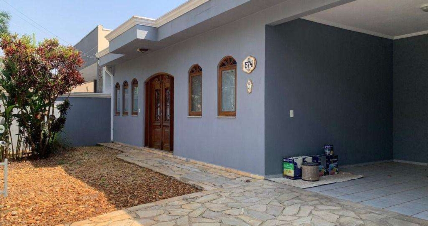Casa para alugar em Jaguariúna, Estância das Flores, com 4 quartos, com 251.5 m²