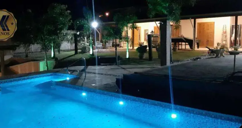 Casa à venda em Jaguariúna, Núcleo Urbano Parque Ana Helena, com 3 quartos, com 1000 m²