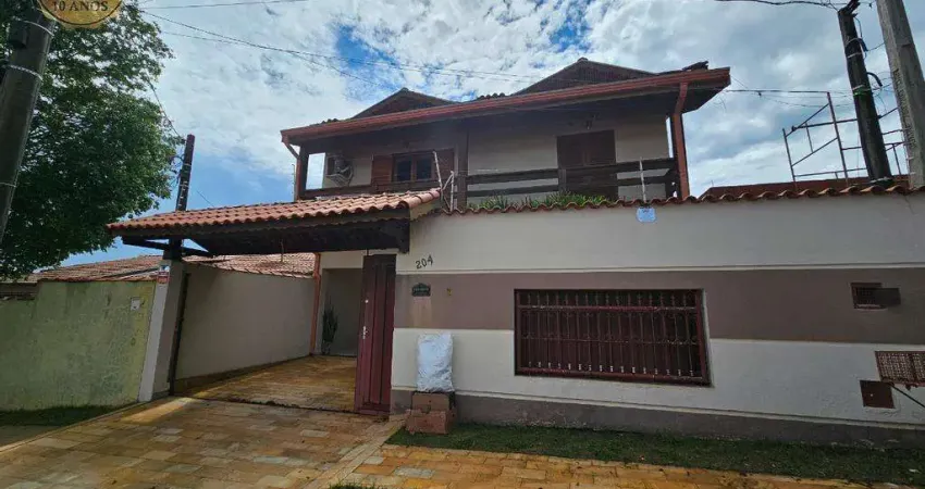 Sobrado à venda em jaguariúna, jardim sylvio rinaldi i, com 4 quartos, com 314 m²
