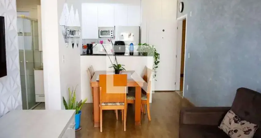 Apartamento com 3 quartos à venda na Avenida Presidente João Goulart, 06, Umuarama, Osasco