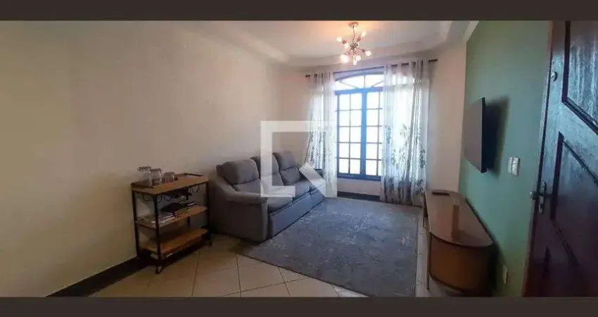 Casa com 3 quartos à venda na Rua Gil Vicente, 148, Santo Antônio, Osasco