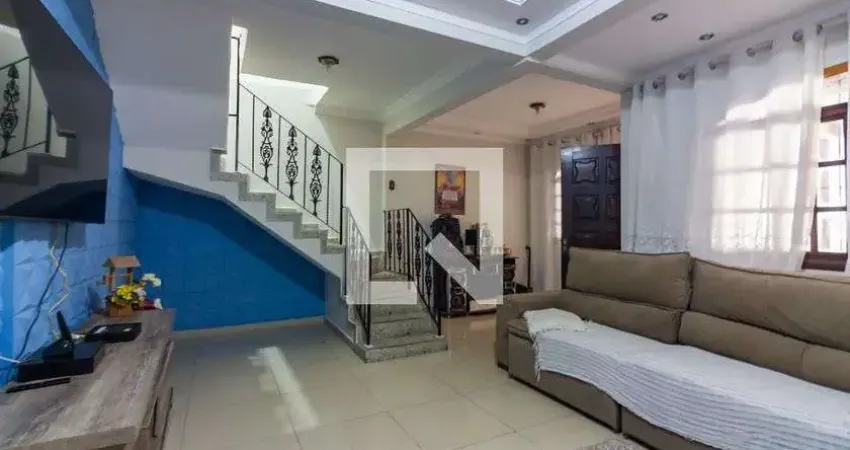 Casa com 3 quartos à venda na Rua Jequié, 182, Quitaúna, Osasco