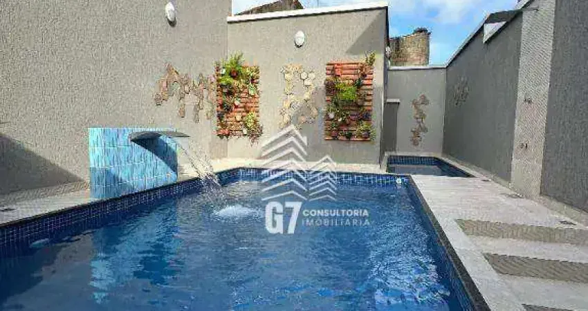 SOBRADO EM CONDOMINIO FECHADO COM PISCINA