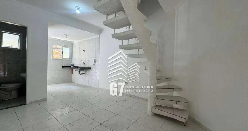 SOBRADO NA CIDADE DE PRAIA GRANDE - CANTO DO FORTE