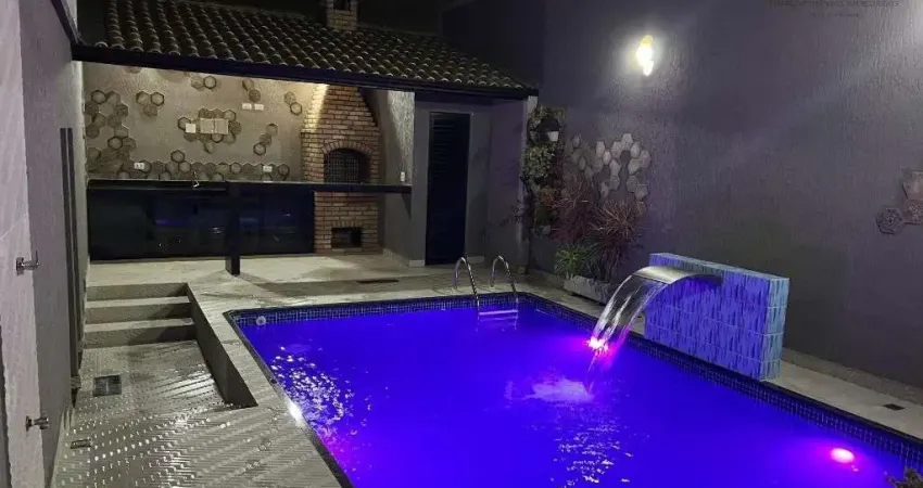 Casa em condomínio fechado com 2 quartos à venda no Balneário Pires, Praia Grande 