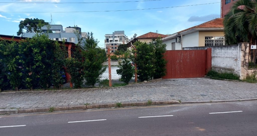 Terreno à venda na Avenida Paraná, 2314, Bacacheri, Curitiba