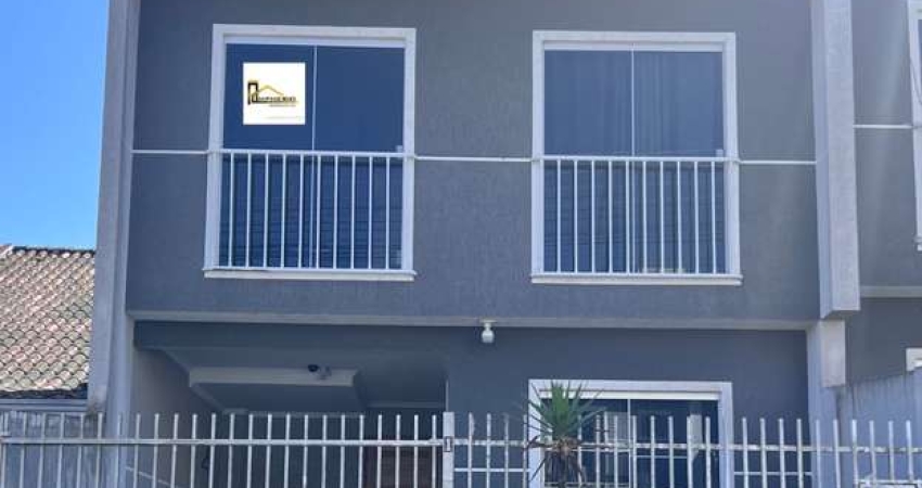 Casa à venda em Curitiba-PR, Cidade Industrial: 3 quartos, sala, 2 banheiros, garagem e 75m² de área. Aproveite!