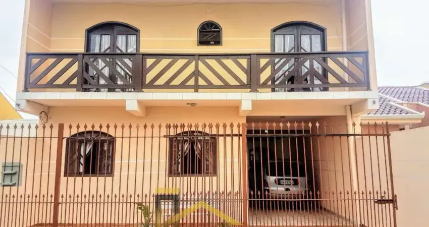 Imperdível oportunidade: Casa à venda em Curitiba-PR, bairro Tatuquara, 4 quartos, 1 suíte, 2 salas, 4 vagas, 200m².