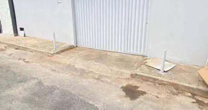 Casa com 3 quartos para alugar na Rua DR02, 18, Vila Redenção, Goiânia