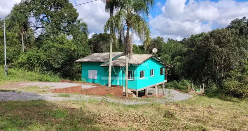 Casa com suíte à venda em Picada Café na Serra Gaúcha