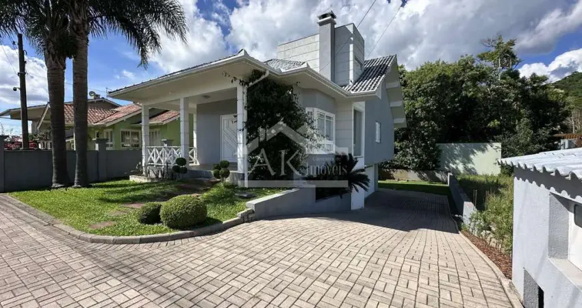 Aconchegante casa com 3 dormitórios, à venda em nova petrópolis na serra gaúcha