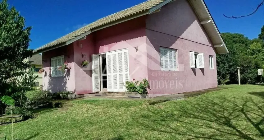 Casa com amplo terreno à venda no bairro pinhal alto em nova petrópolis