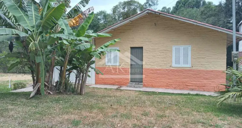 Casa à venda às margens da br 116 em picada café na serra gaúcha