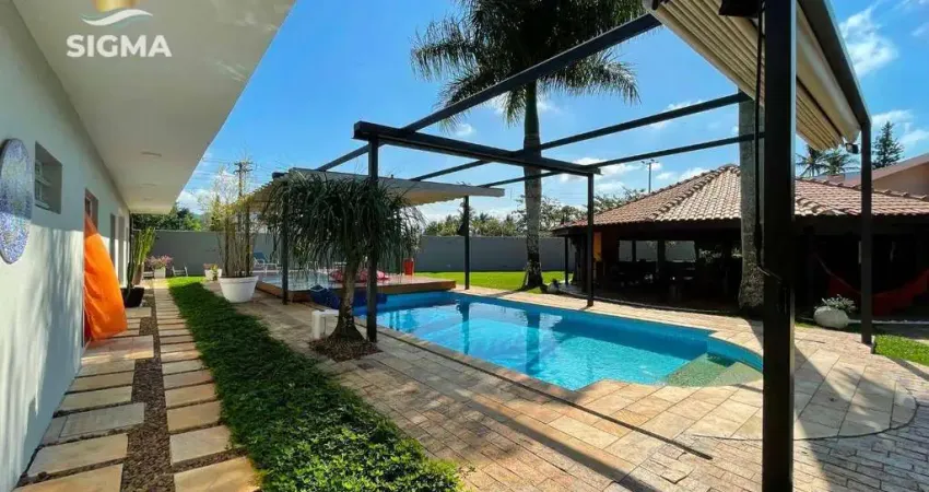 Casa na praia, comercial ou residencial, 6 suítes, lazer, 6 vagas, Pernambuco, Guarujá.