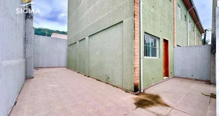 Sobrado à venda com 3 dormitórios - 2 vagas - Jardim Primavera - Guarujá/SP