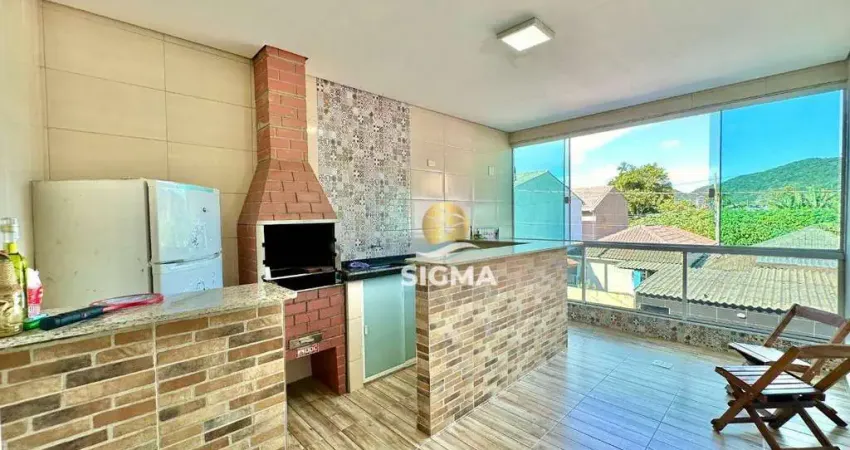 Sobrado com 3 dormitórios sendo 1 suíte  à venda, 191 m² por R$ 550.000 - Morrinhos - Guarujá/SP.