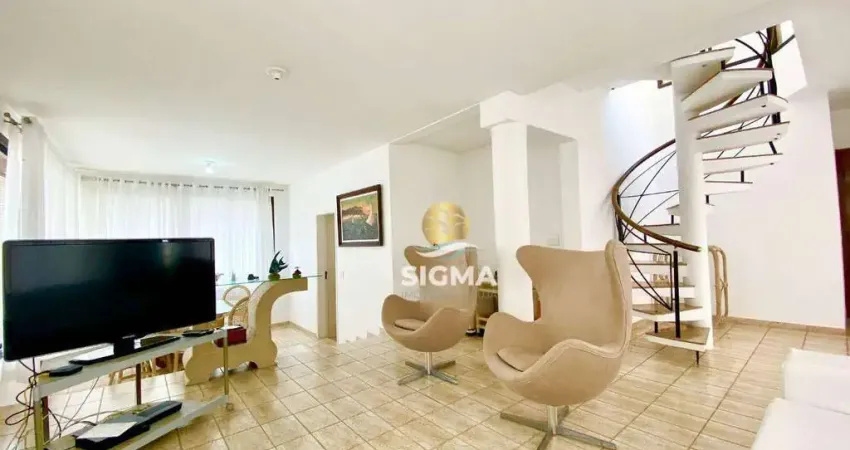 Cobertura com 3 quartos sendo 1 suíte à venda na Praia das Astúrias - Guarujá/SP.