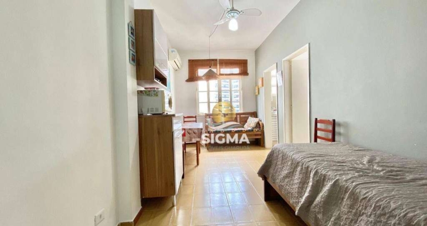 Apartamento com 1 quarto à venda, 45 m² por R$ 290.000 - Pitangueiras - Guarujá/SP.