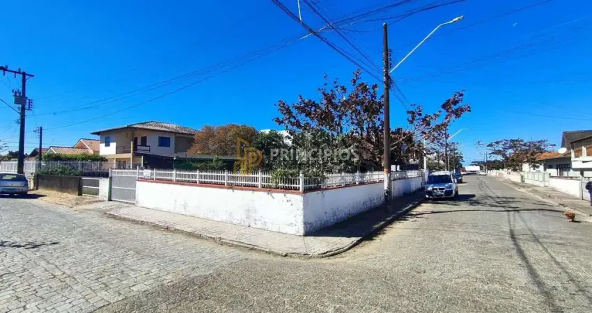 Casa com 3 quartos à venda na Rua Engenheiro Victor Hug, Meia Praia, Navegantes