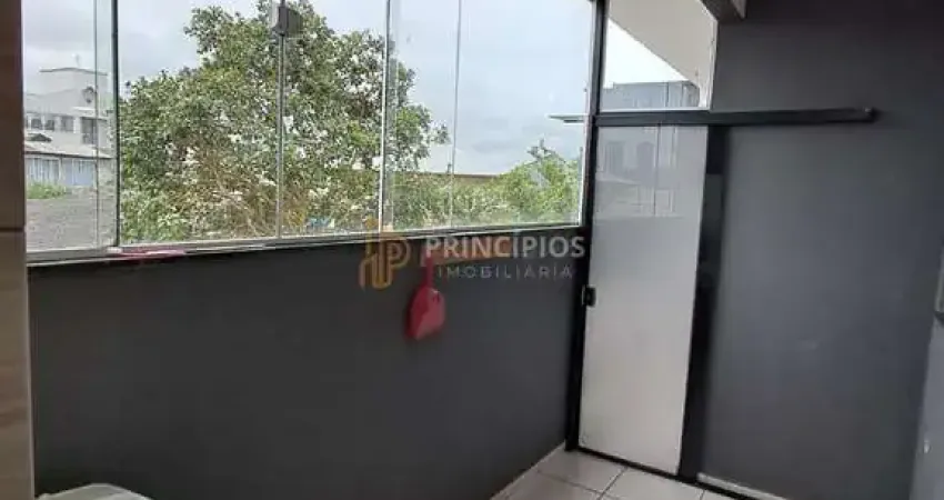 Apartamento com 2 quartos para alugar na Rua Itamar José da Luz, Centro, Navegantes