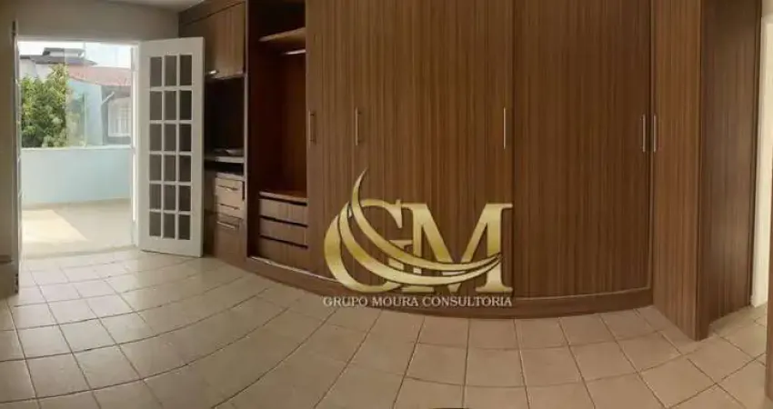 Casa com 5 quartos à venda na Rua Osvaldir Vicente Siqueira, Itaipu, Niterói