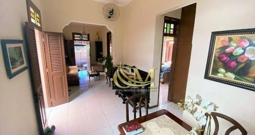 Casa com 5 quartos à venda na Travessa Maria Elmira, Santa Rosa, Niterói