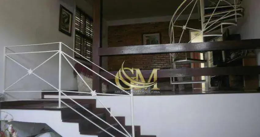 Casa com 3 quartos à venda na Rua Professor Carlos Cortez, Itaipu, Niterói