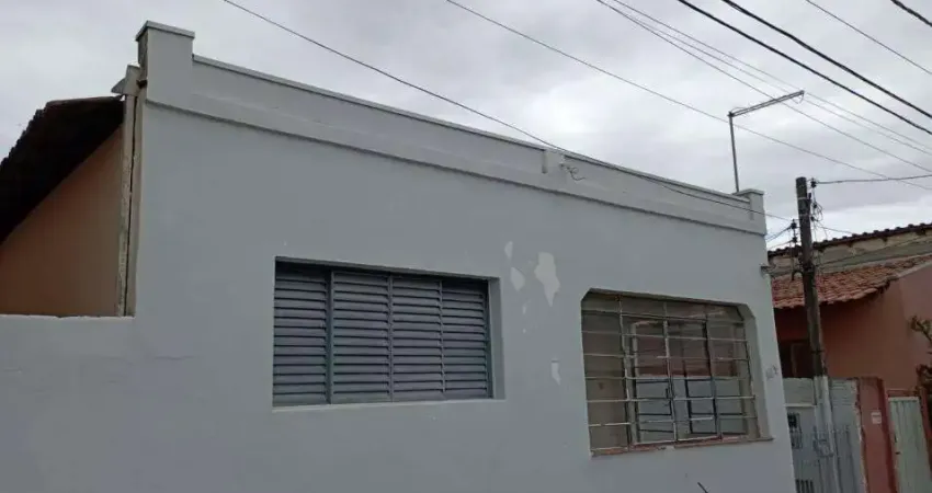 Casa à venda na Vila Aparecida, em Santa Barbara d'Oeste.