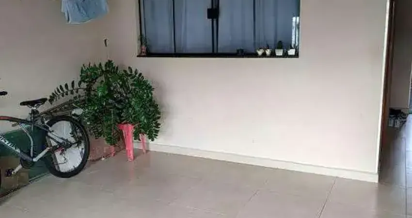 Casa à Venda no Jardim Santa Rita em Santa Bárbara d'Oeste com 3 quartos e 2 vagas de garagem
