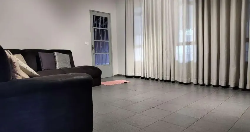 Casa com Salão Comercial à Venda no Jardim Vista Alegre em Santa Bárbara d'Oeste com 3 quartos.