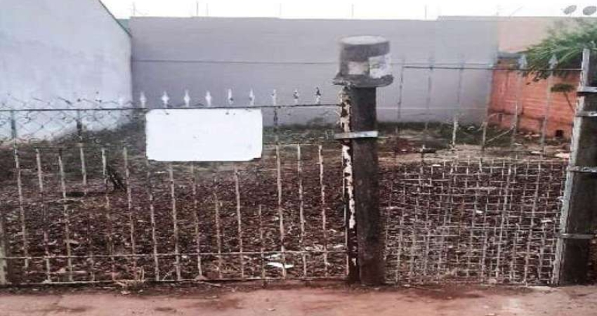 Terreno à venda no Jardim Dona Regina em Santa Bárbara d'Oeste