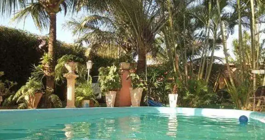 Casa à venda no Jardim Campo Belo, em Americana com 3 quartos, (1 suíte) e 4 vagas de garagem