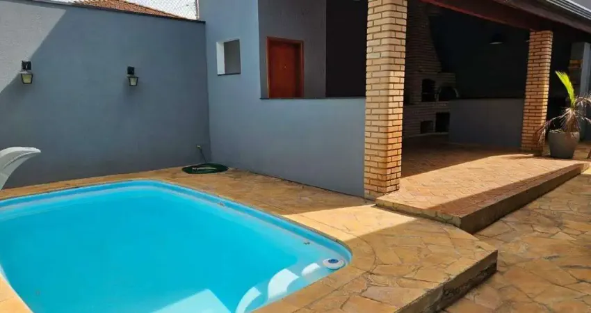 Casa à venda no bairro Vila Grego, em Santa Bárbara d'Oeste com 3 quartos (1 suíte) e 4 vagas de garagem