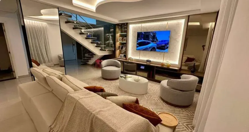 Cobertura Triplex à venda no Condomínio Vivaldi com 3 quartos (3 suítes) e 4 vagas de garagem