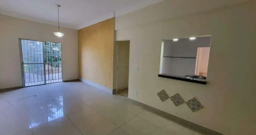 Apartamento à venda no Condomínio Edifício Sesmaria em Campinas com 3 quartos, sendo 1 suíte e 1 vaga de garagem