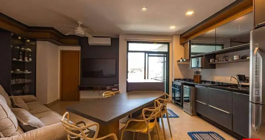 Apartamento à venda no Condomínio Reserva DNA em Ubatuba com 1 quarto (1 suíte) e 1 vaga de garagem