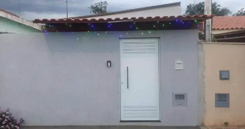 Duas casas à venda no mesmo terreno na Vila Mathiensen, em Americana com 3 quartos e 2 vagas de garagem