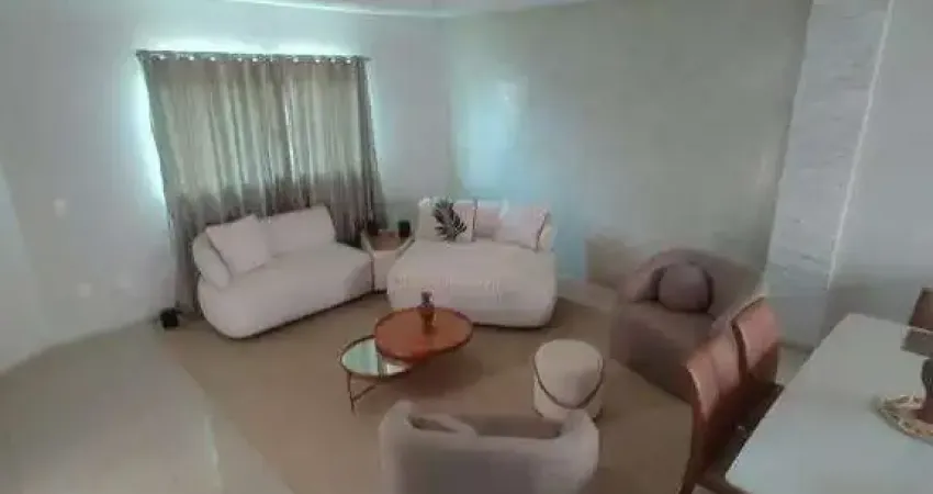 Casa de alto padrão para locação no bairro Parque Novo Mundo em Americana com 3 quartos (1 suite) e 4 vagas de garagem