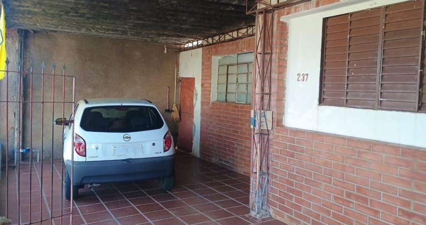 Casa à venda no Jardim Sartori em Santa Bárbara d'Oeste com 3 quartos e 2 vagas de garagem
