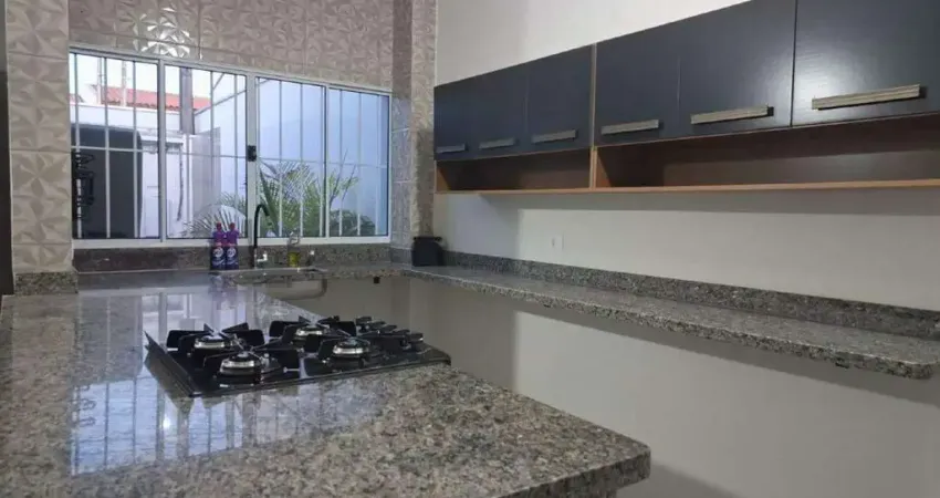 Casa à venda no Parque Nova Carioba em Americana com 2 quartos (1 suíte) e 2 vagas de garagem