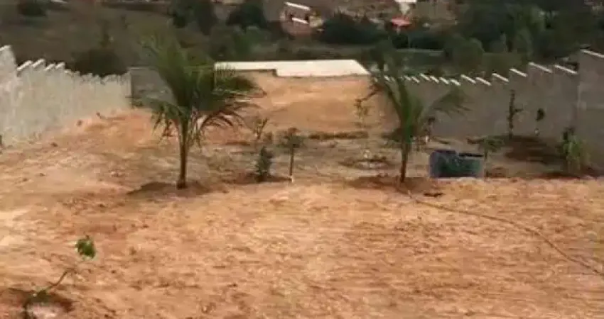 Chácara à Venda em Rio das Pedras com Amplo Terreno e Área de Lazer Completa
