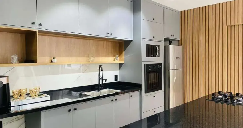 Casa à venda no parque residencial jaguari em americana com 3 quartos (1 suíte) e 4 vagas de garagem