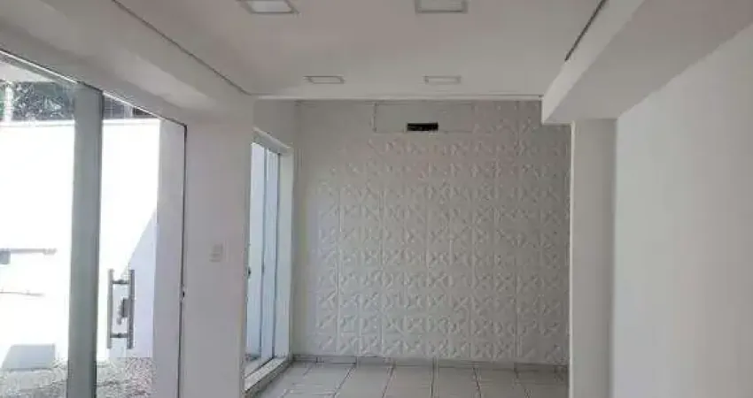 Salão Comercial à venda com 5 salas e varias vagas no Centro de Americana