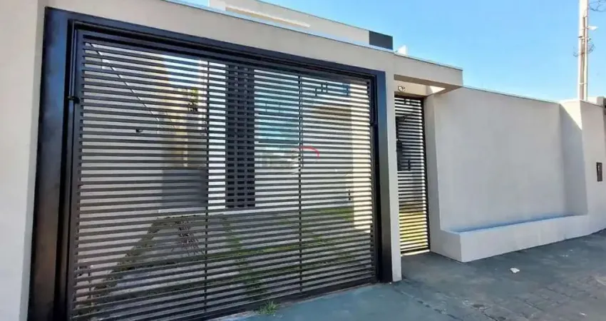Casa à venda com 3 dormitórios ( 1 suíte), 2 vagas, 216 m² -  Califórnia, Londrina, PR